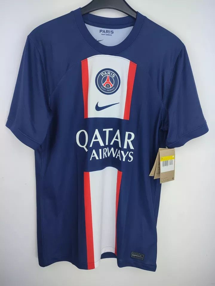 Nike 2022-23 Paris Saint-Germain FOOTBALL Kit SHIRT SOCCER Size US S / EU 44-46 / 1 - 7 Thumbnail