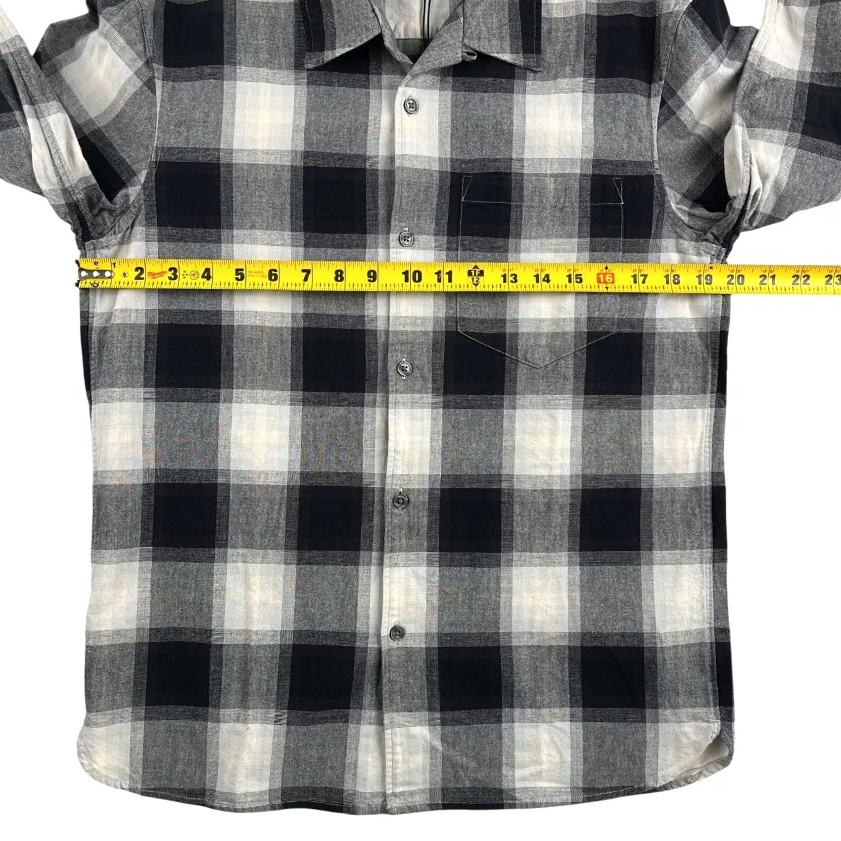 Club Monaco Club Monaco Shirt Button-Down Knit Cotton Black White Check Small Regular Mens Pocketed Button-Up Neck Collared 100% Brand New with Tags Size US S / EU 44-46 / 1 - 7 Thumbnail