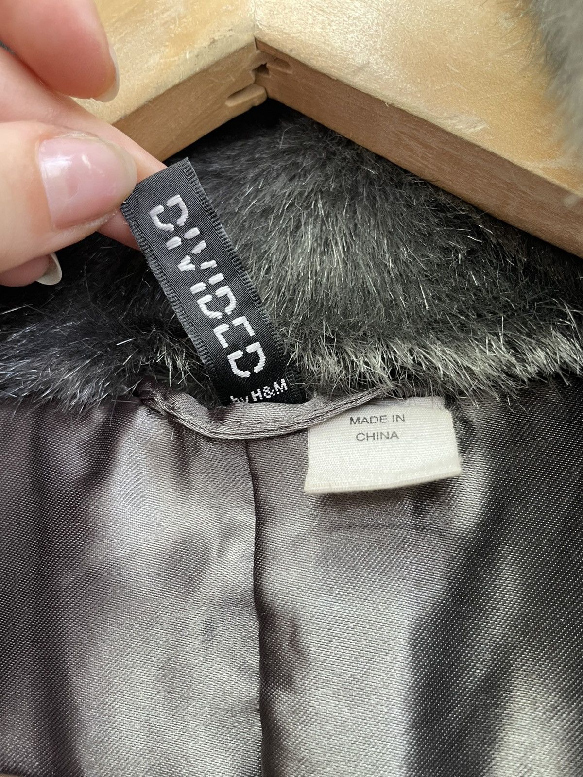 If Six Was Nine Rare fur bomber jacket if six was nine style cropped y2k Size S / US 4 / IT 40 - 8 Thumbnail