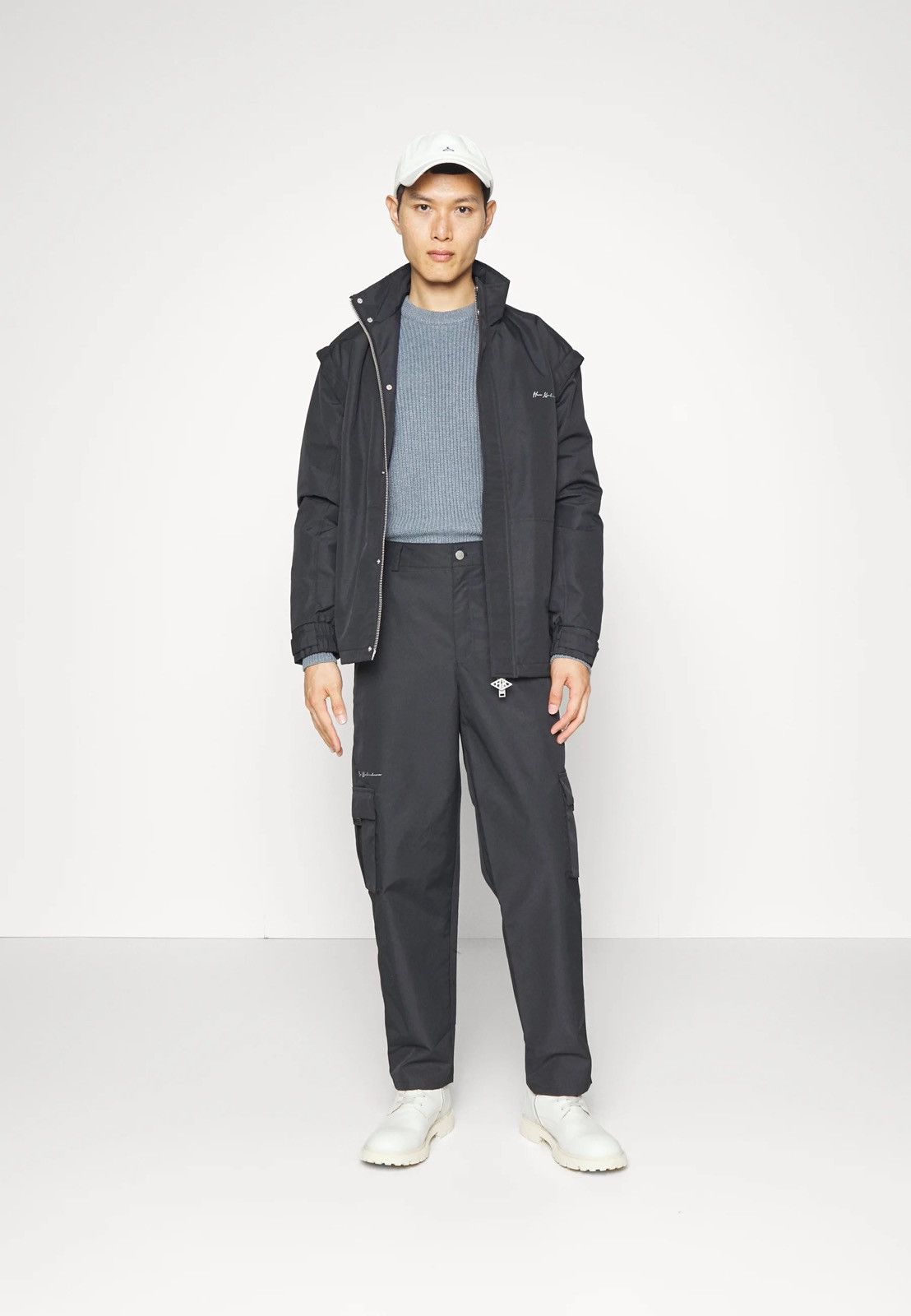 Han Kjobenhavn SS23 !DS! Han Kjobenhavn Oversized Nylon Navy Track Pants Size US 30 / EU 46 - 2 Thumbnail