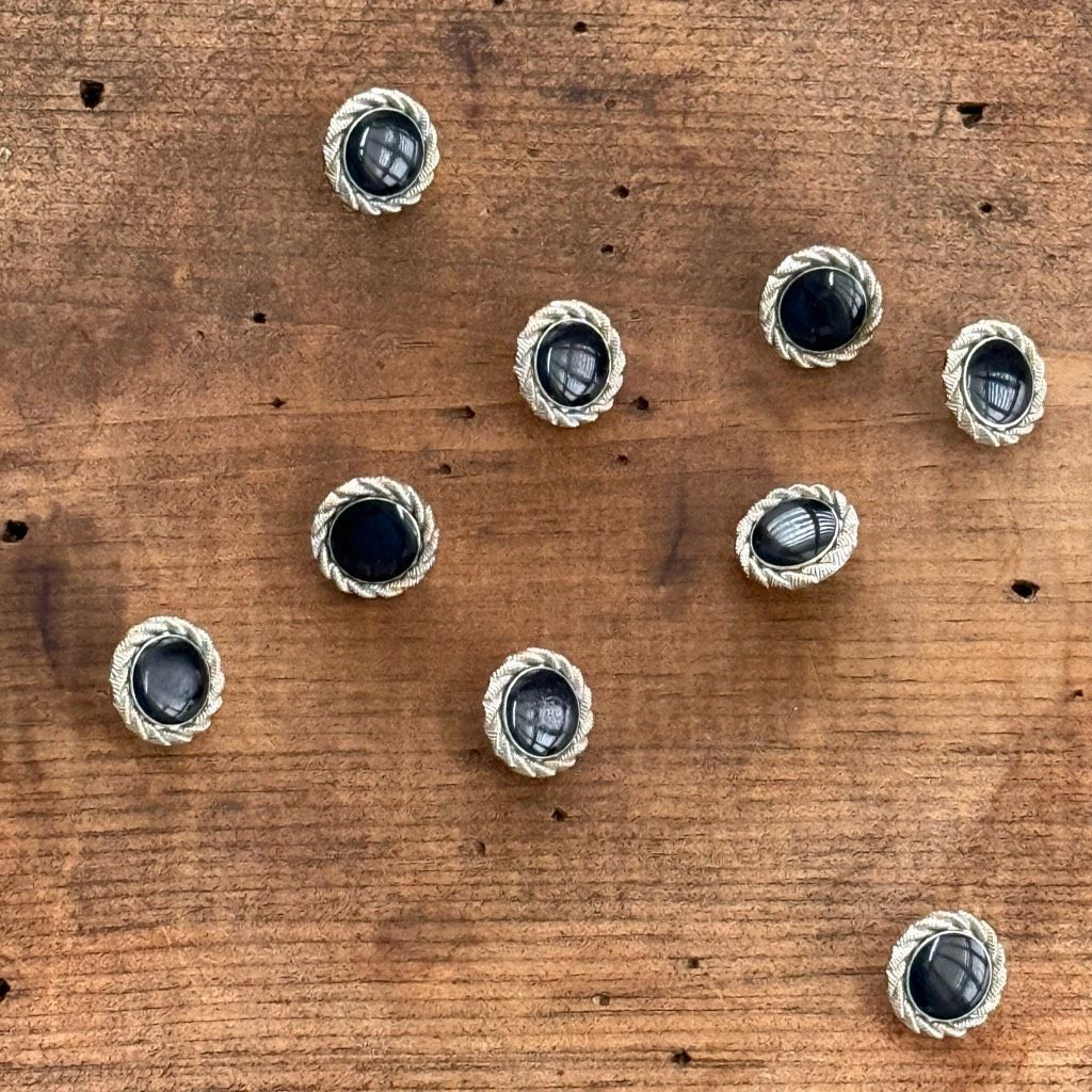 Ungaro Paris 9 Vintage Ungaro Midnight Blue Silver Tone Buttons Size ONE SIZE - 1 Thumbnail
