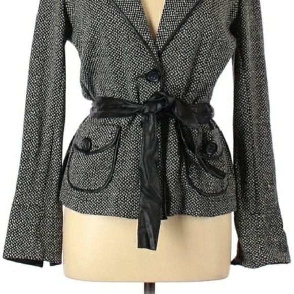 Gerard Darel Gerard Darel Wool Blazer Sz 42 Faux Leather Trim Belted Butt Size M / US 6-8 / IT 42-44 - 6 Thumbnail