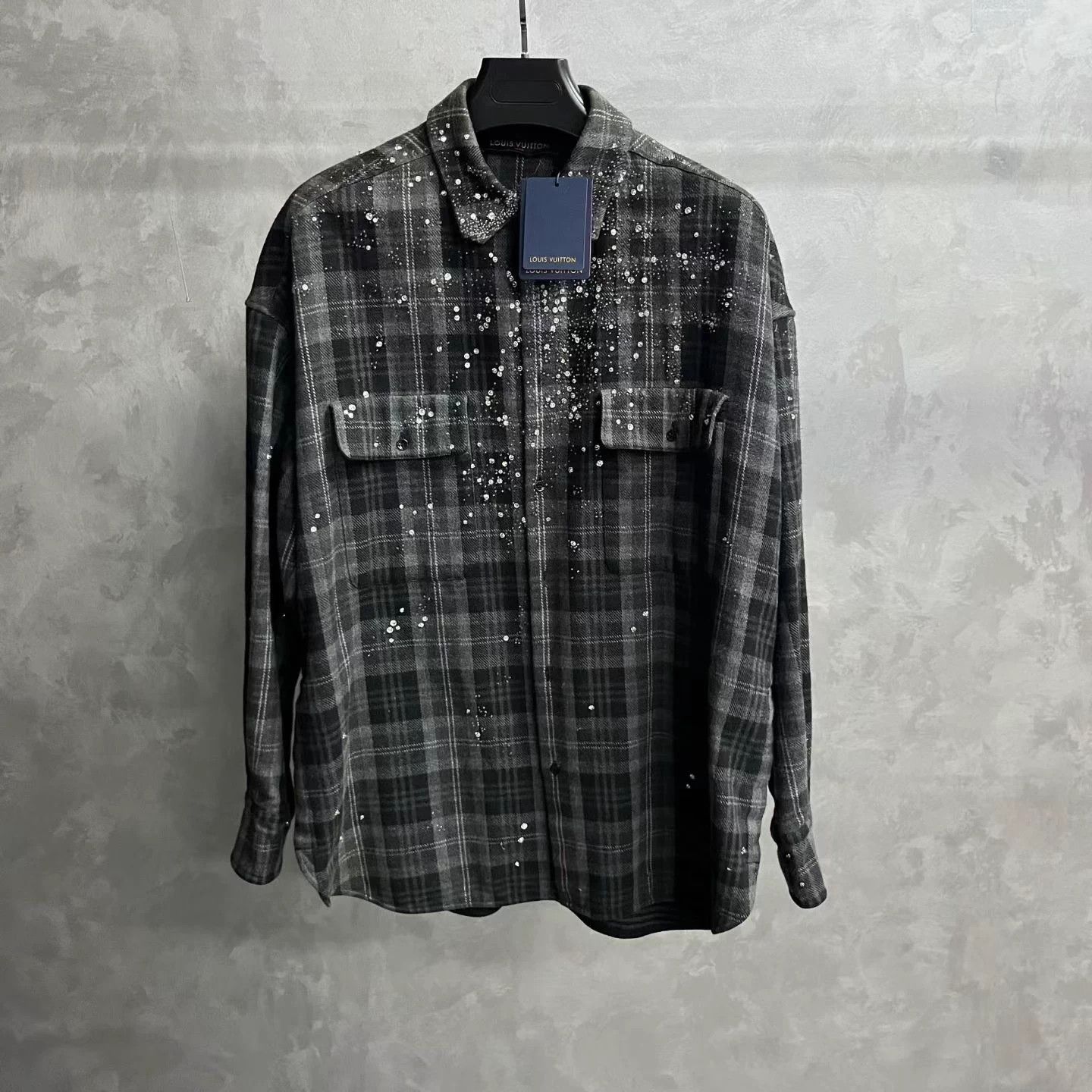 Louis Vuitton LV Dark Gray Austrian Crystals LS Shirt Size US S / EU 44-46 / 1 - 1 Thumbnail