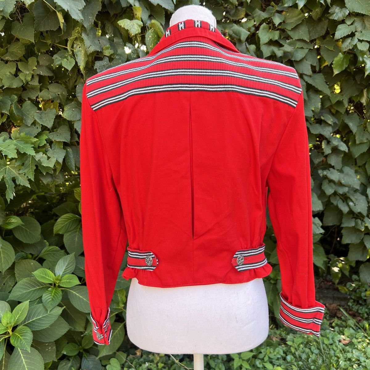 Vintage Vintage 1980’s bright red Jagged Edge cropped jacket Size M / US 6-8 / IT 42-44 - 4 Thumbnail