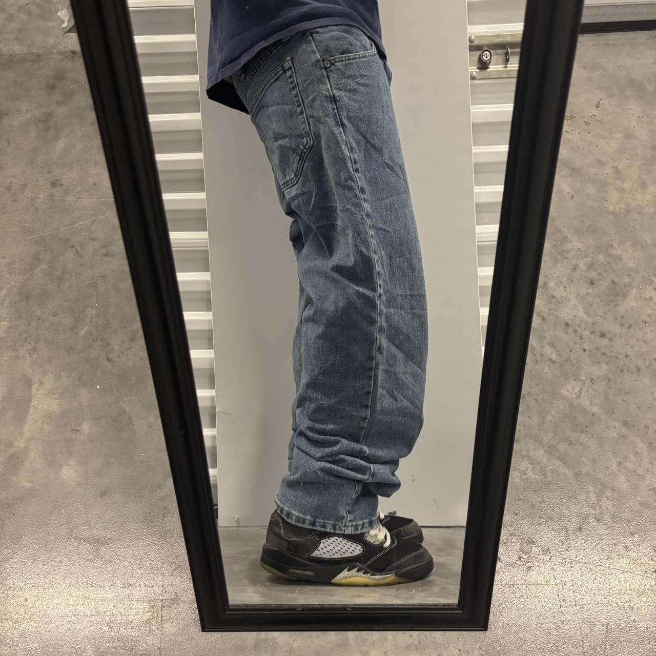 Japanese Brand × Vintage Crazy Vintage Y2K/2000s Medium Wash Essential Denim Jeans! Size US 34 / EU 50 - 2 Thumbnail