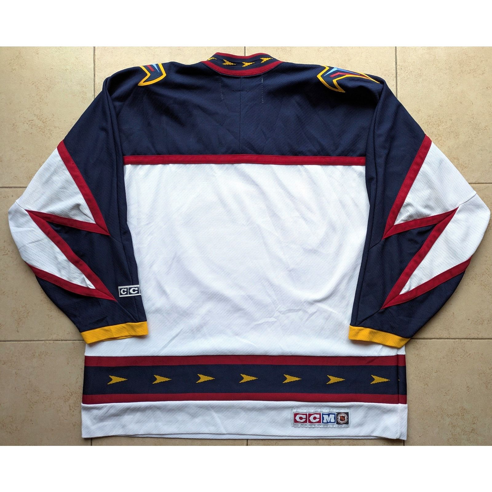 Ccm Atlanta Thrashers 90s CCM jersey L home NHL hockey vintage Size US L / EU 52-54 / 3 - 5 Thumbnail