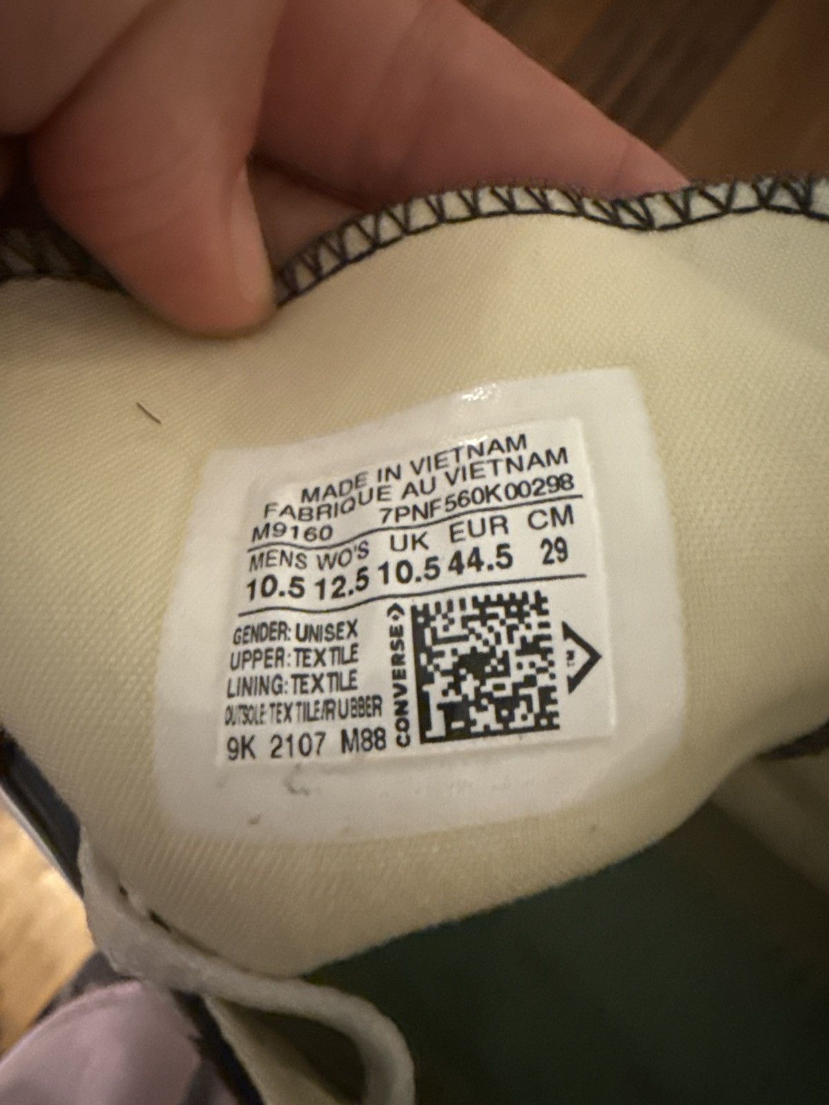 Converse Rare Uncle Nearest Converse Size US 10.5 / EU 43-44 - 2 Thumbnail
