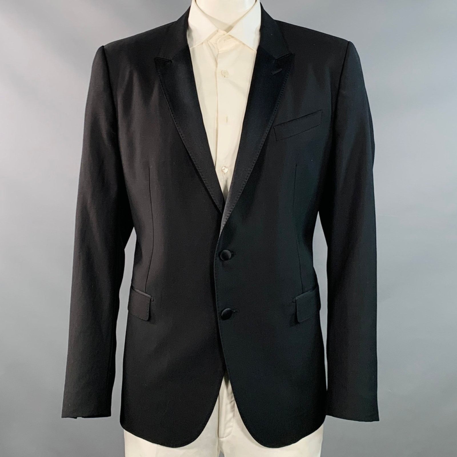 Dolce & Gabbana DOLCE & GABBANA Black Virgin Wool Silk Blend Peak Lapel Size 48R - 1 Thumbnail