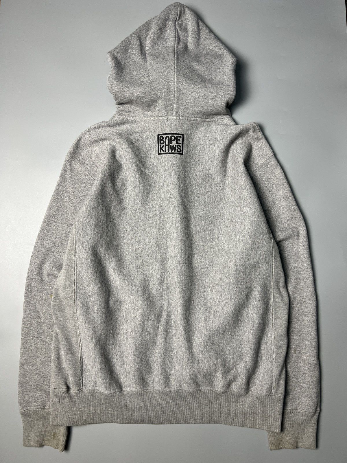 Bape × Kaws Vintage 00’s Baby Milo Kaws Fullzipper Hoodie Size US M / EU 48-50 / 2 - 2 Thumbnail
