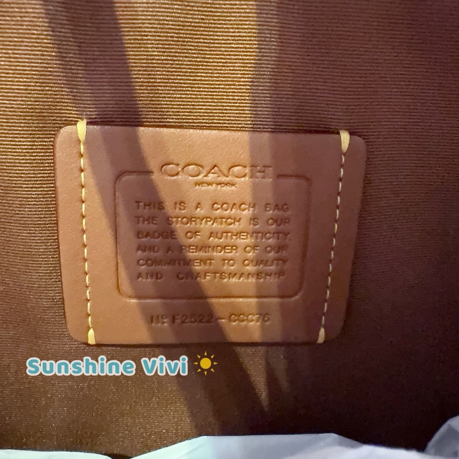 Coach NWT Bundle COACH Klare Bag Charm CCE82 & CCC76 Hadley Tote Size ONE SIZE - 11 Thumbnail