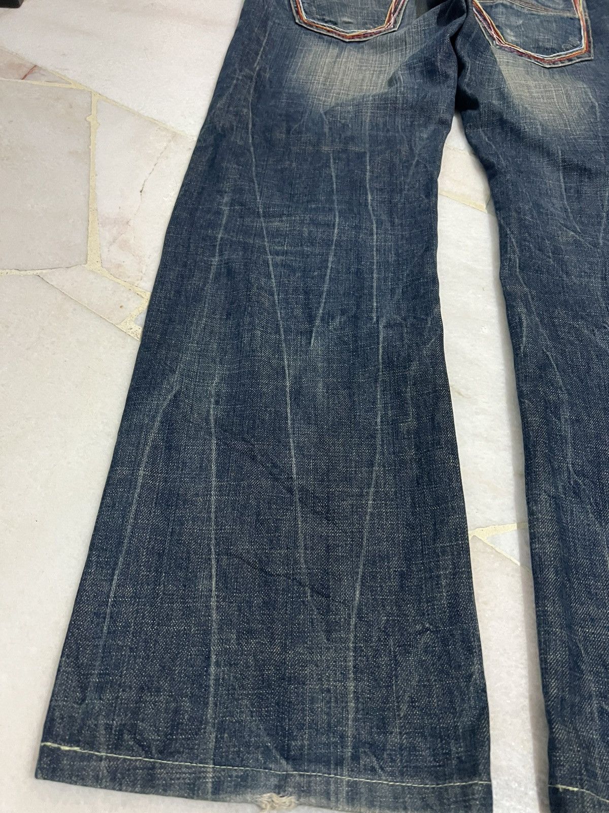 If Six Was Nine × Japanese Brand FLARE 90’s RED PEPPER CLAW DISTRESS JEAN Size US 35 - 11 Thumbnail