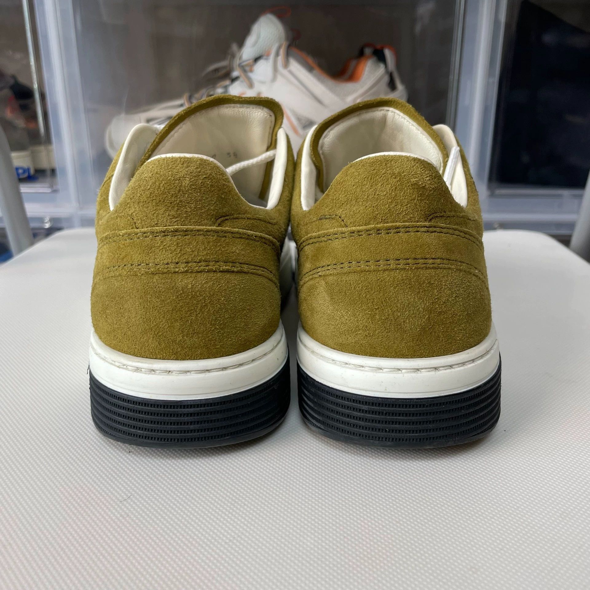Chanel CHANEL Women's Low Top Sneaker Dark Green 38 Size US 7.5 / IT 37.5 - 3 Thumbnail