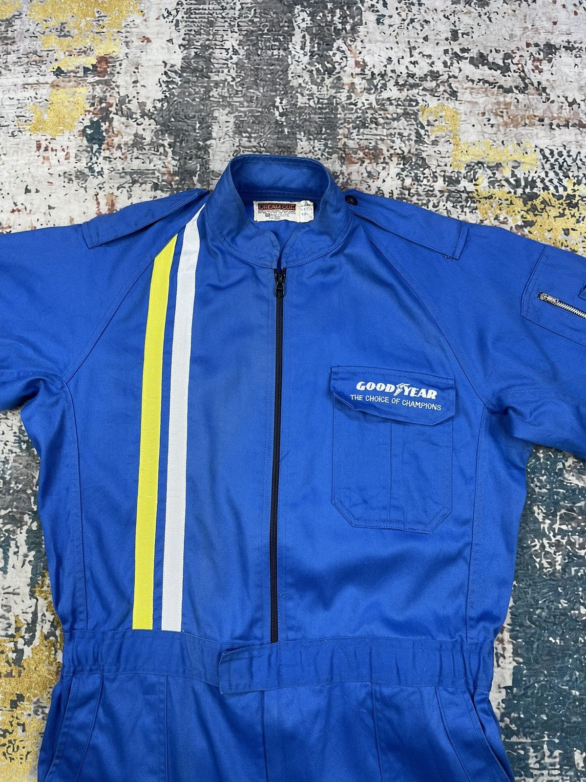 NASCAR Vintage Goodyear Back Hit Big Logo Mechanic Coveralls Size US 35 - 8 Thumbnail