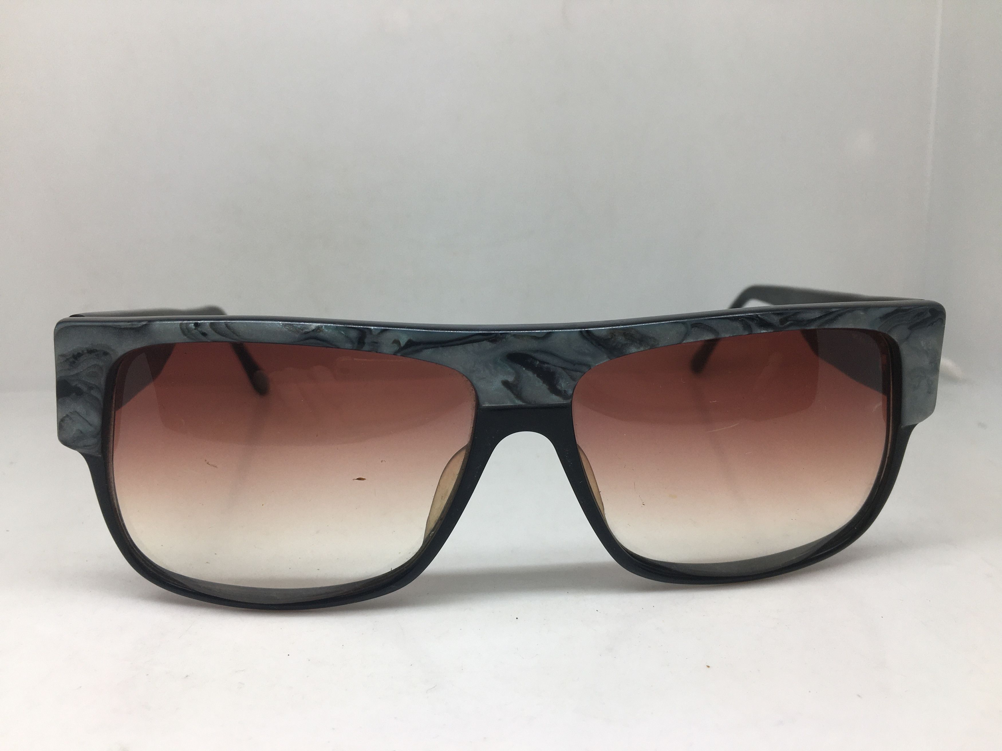 Anne Klein Vintage Anne Klein Woman Oversize Sunglasses Frame Diva Size ONE SIZE - 1 Thumbnail