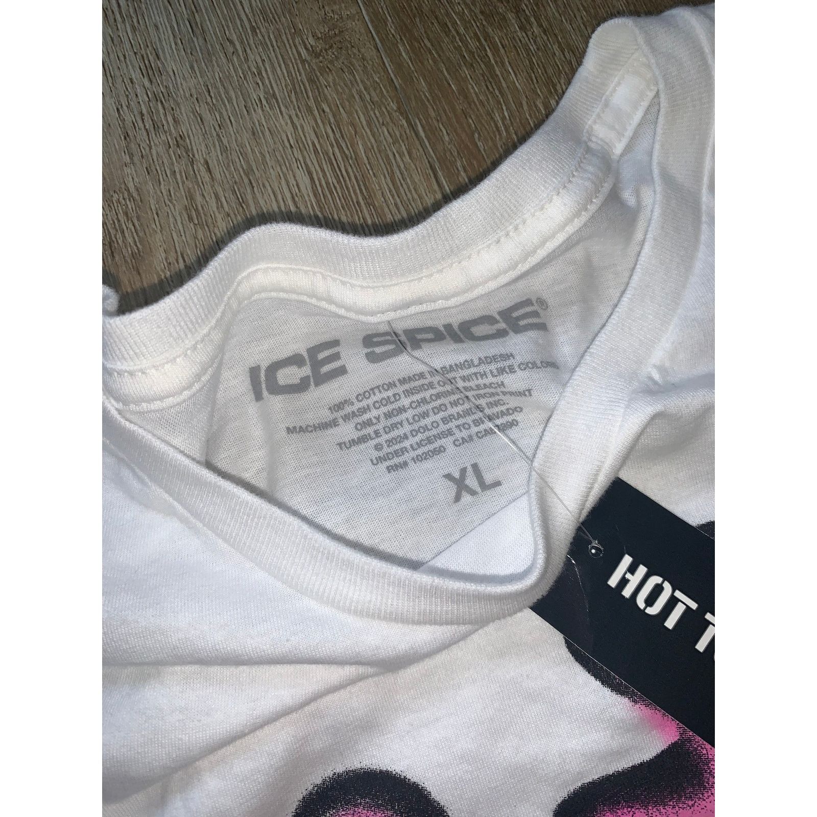 Hot Topic Ice Spice Graphic T-Shirt White Men’s XL NWT Size US XL / EU 56 / 4 - 9 Thumbnail