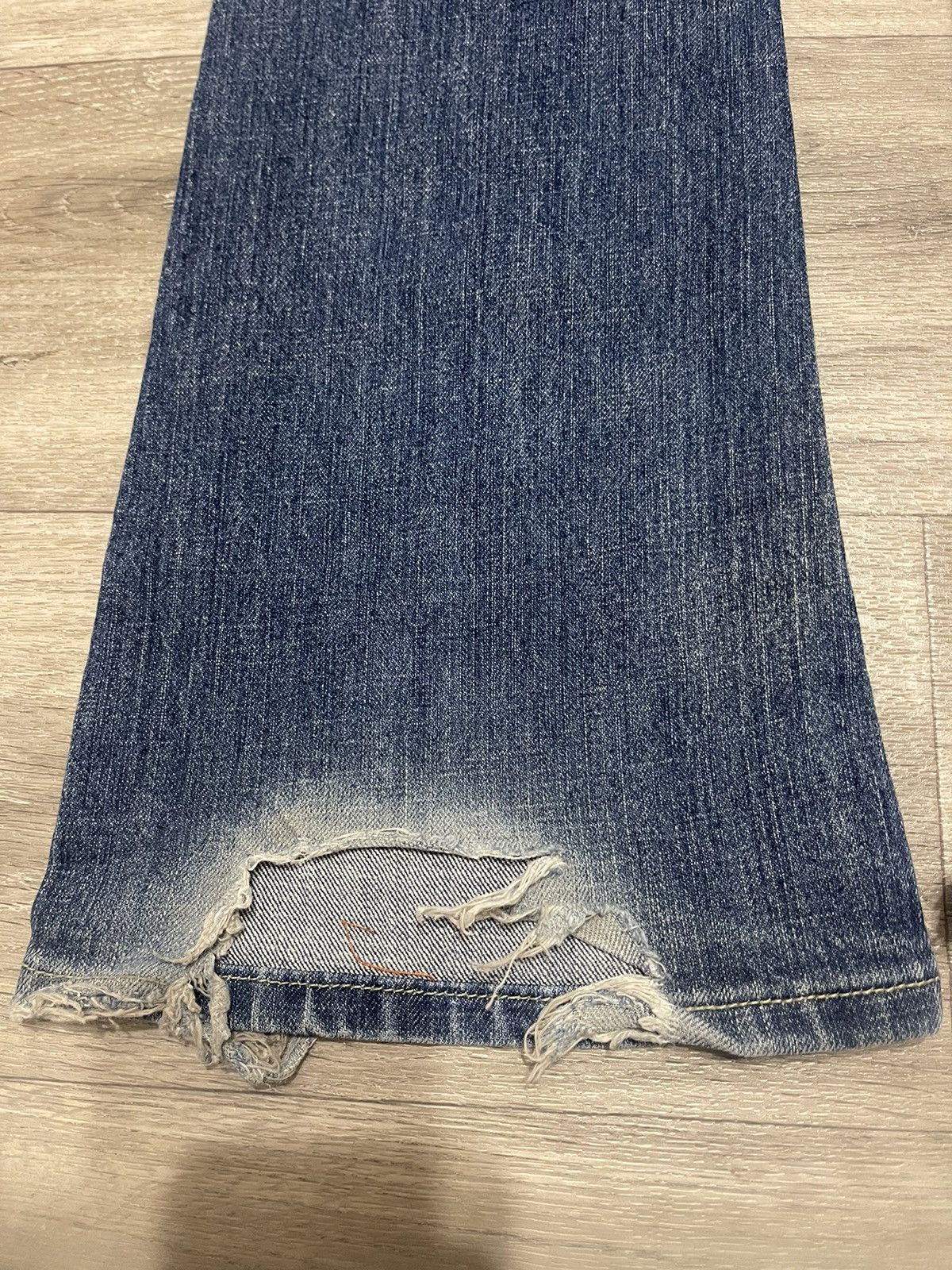 Diesel DIESEL ZATINY RIPPED FLARED VINTAGE Y2K JEANS SIZE 29 Size 24" / US 00 / IT 34 - 5 Thumbnail