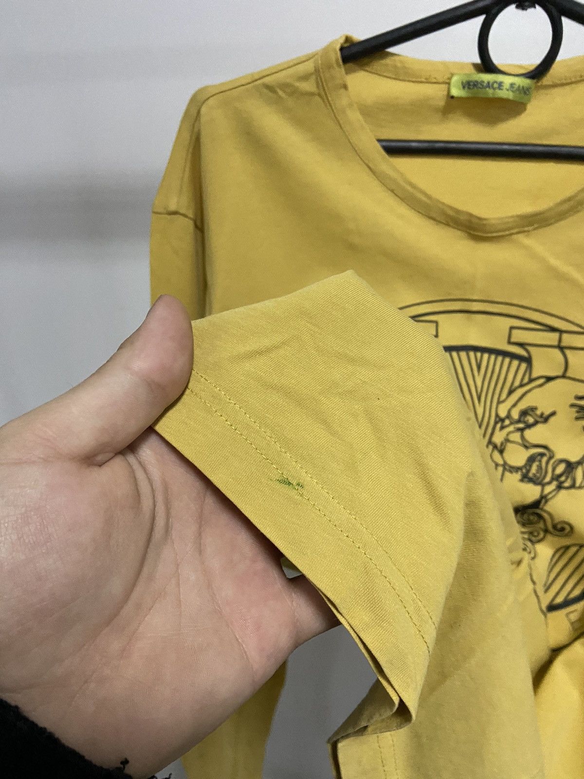 Versace × Versace Jeans Couture Versace jeans Vintage longsleeve big logo luxury Size US M / EU 48-50 / 2 - 7 Thumbnail