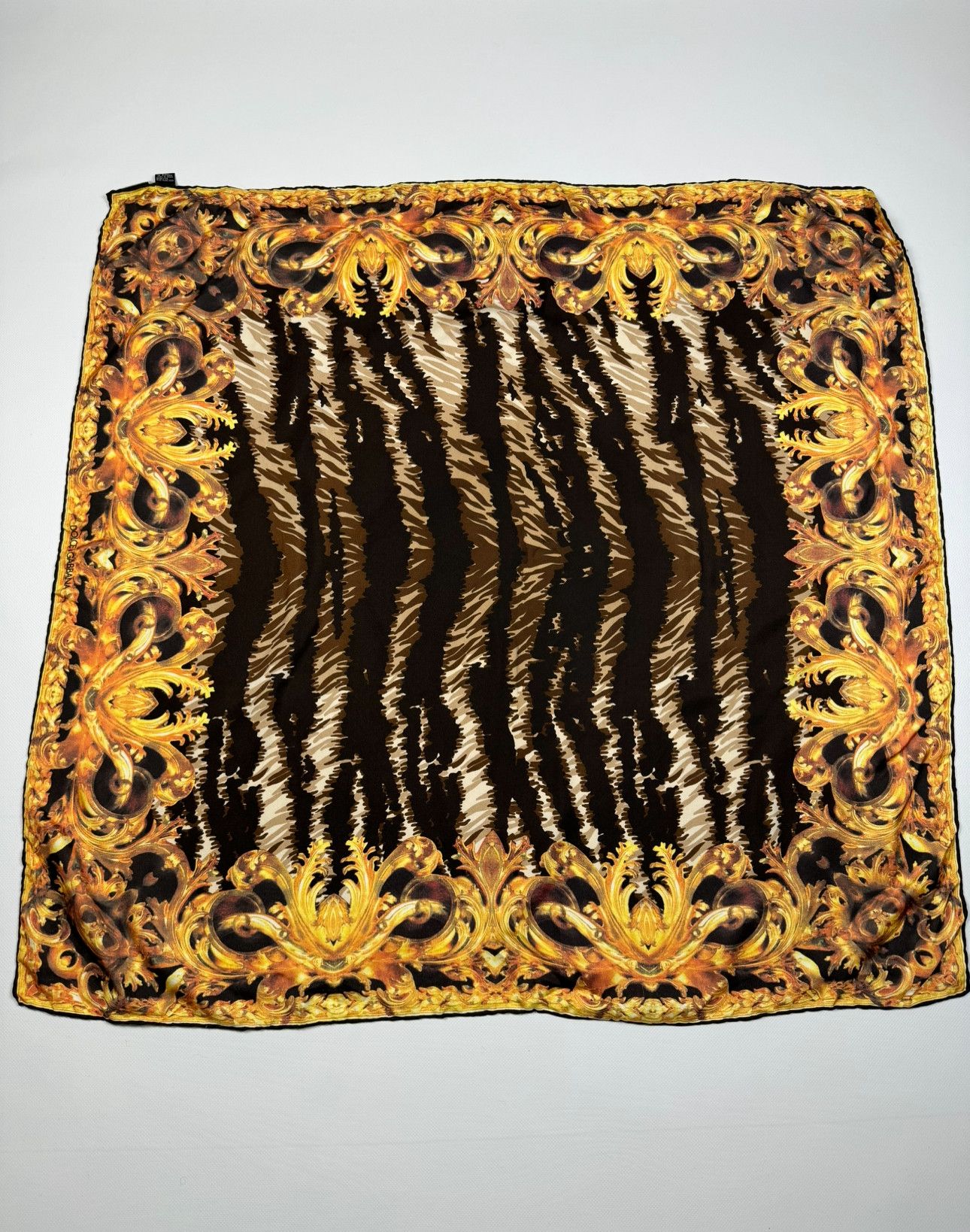 Dolce & Gabbana Dolce & Gabbana Silk Scarf Size ONE SIZE - 1 Thumbnail