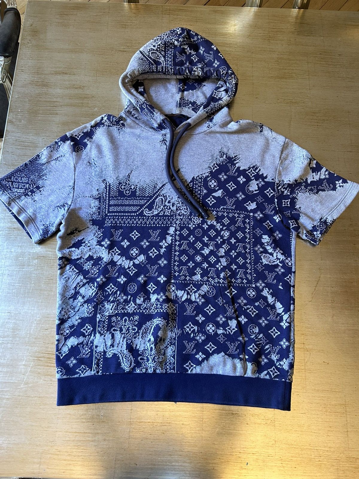 Louis Vuitton LOUIS VUITTON BANDANA SHORT SLEEVE HOODIE | Grailed