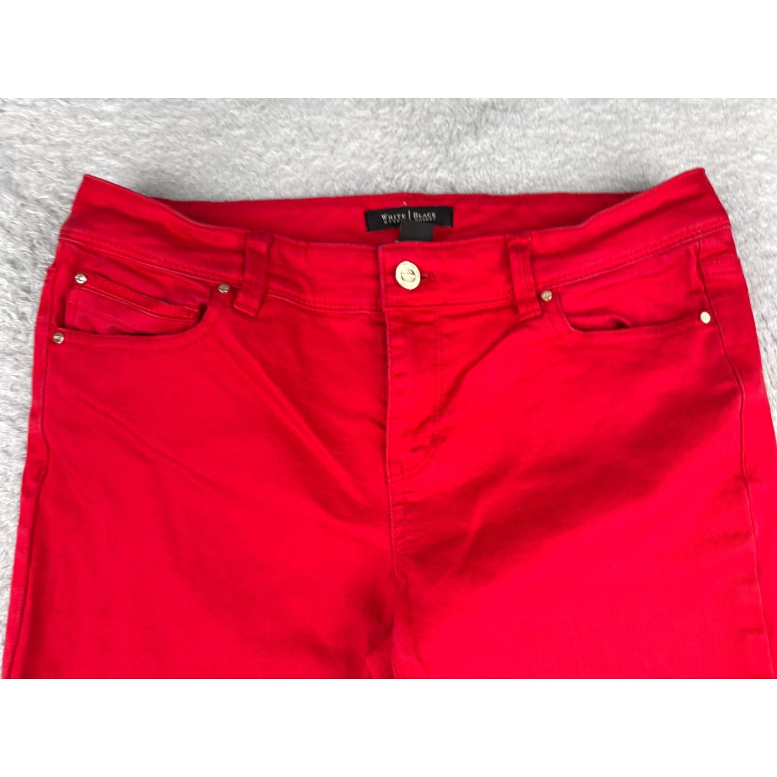 White House Black Market White House Black Market Jeans Women 6 Red Slim Crop Straight Leg 30x23 Size 28" / US 6 / IT 42 - 4 Thumbnail