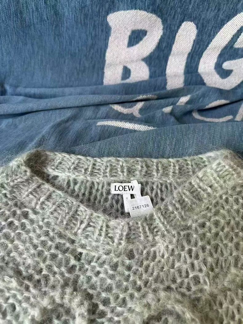 Loewe LOEWE Short light green mare hair long sleeve sweater hood Size XS / US 0-2 / IT 36-38 - 3 Thumbnail