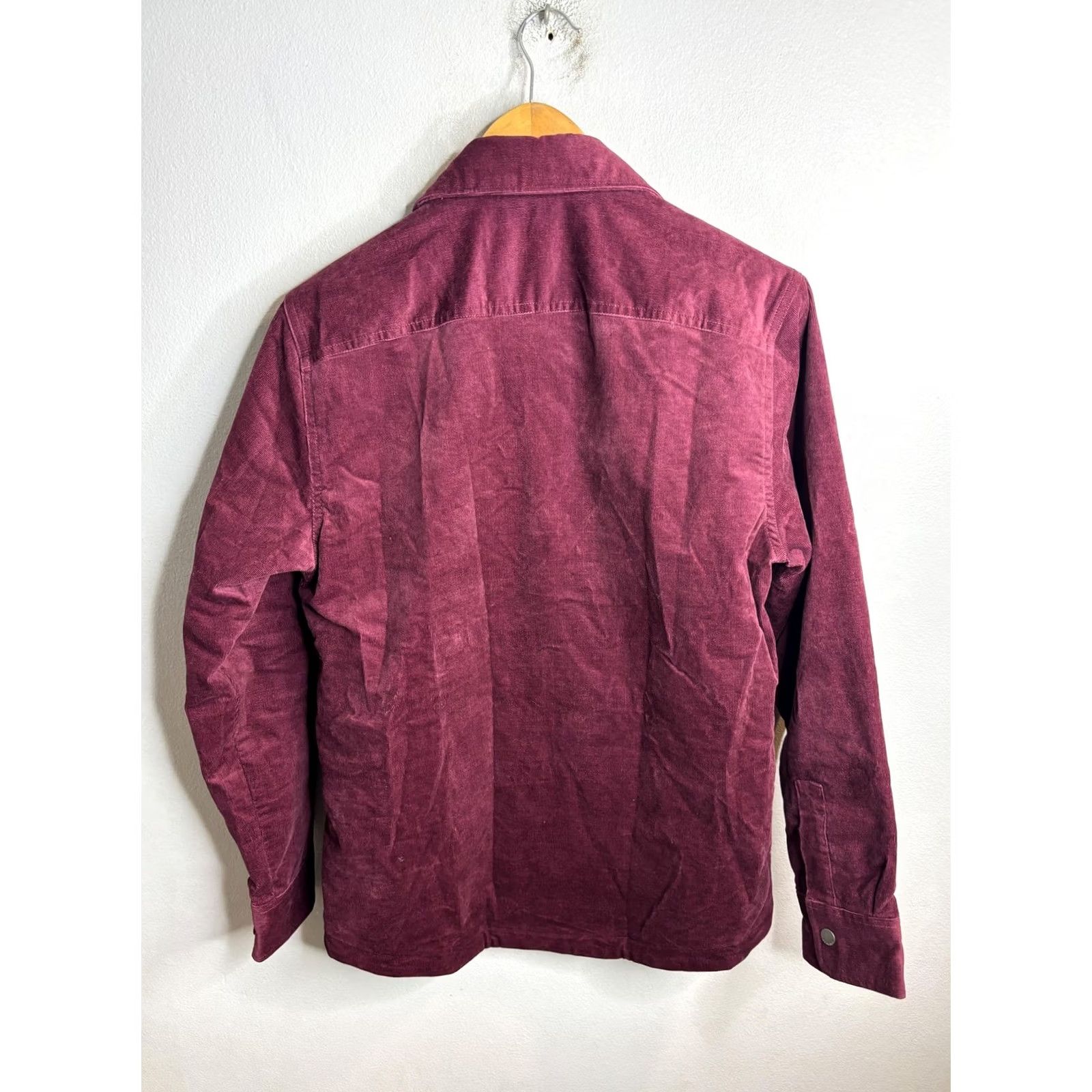 Bonobos Bonobos Mens XS Corduroy Jacket Maroon Quilted Lined Snap Front Shacket Pockets Jacket Mens XS Maroon Quilted Lined Pockets Bonobos Corduroy Jacket Size US XS / EU 42 / 0 - 5 Thumbnail