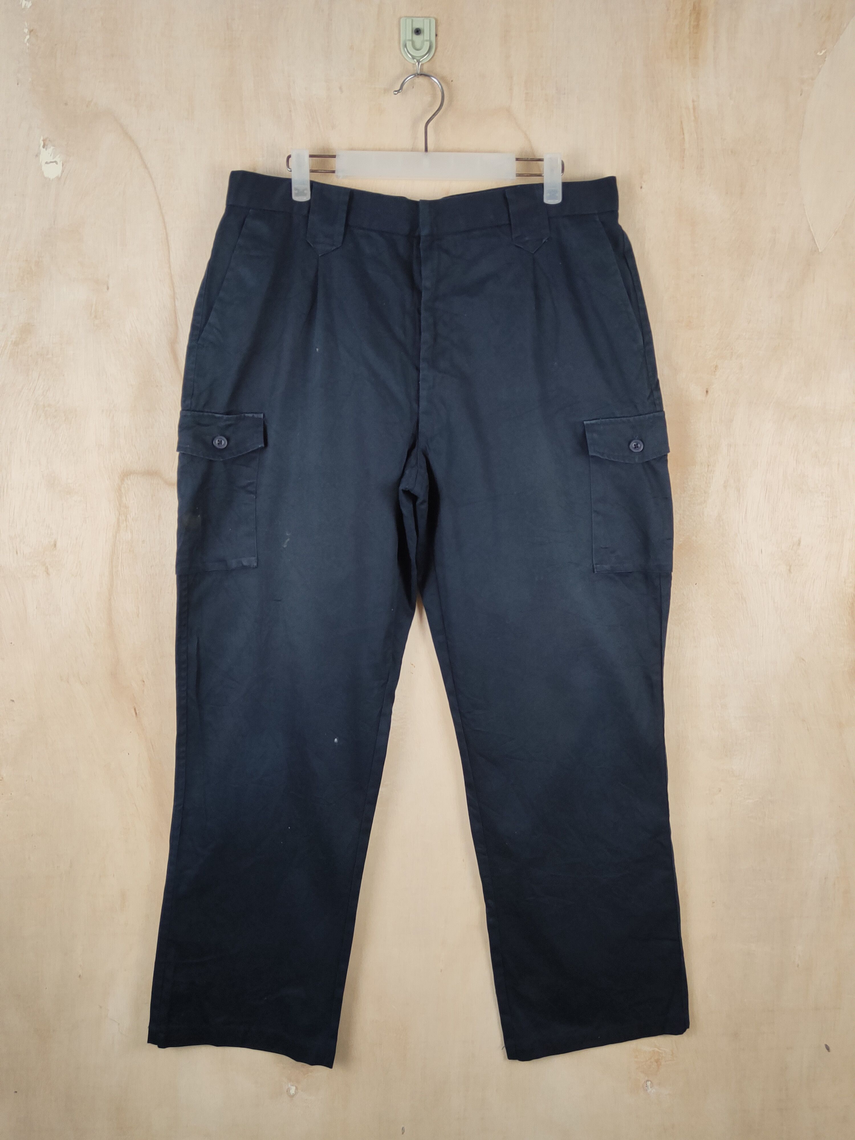 image of Vintage Navy Multipocket Tactical Cargo Pants S2536 in Navy Blue, Men's