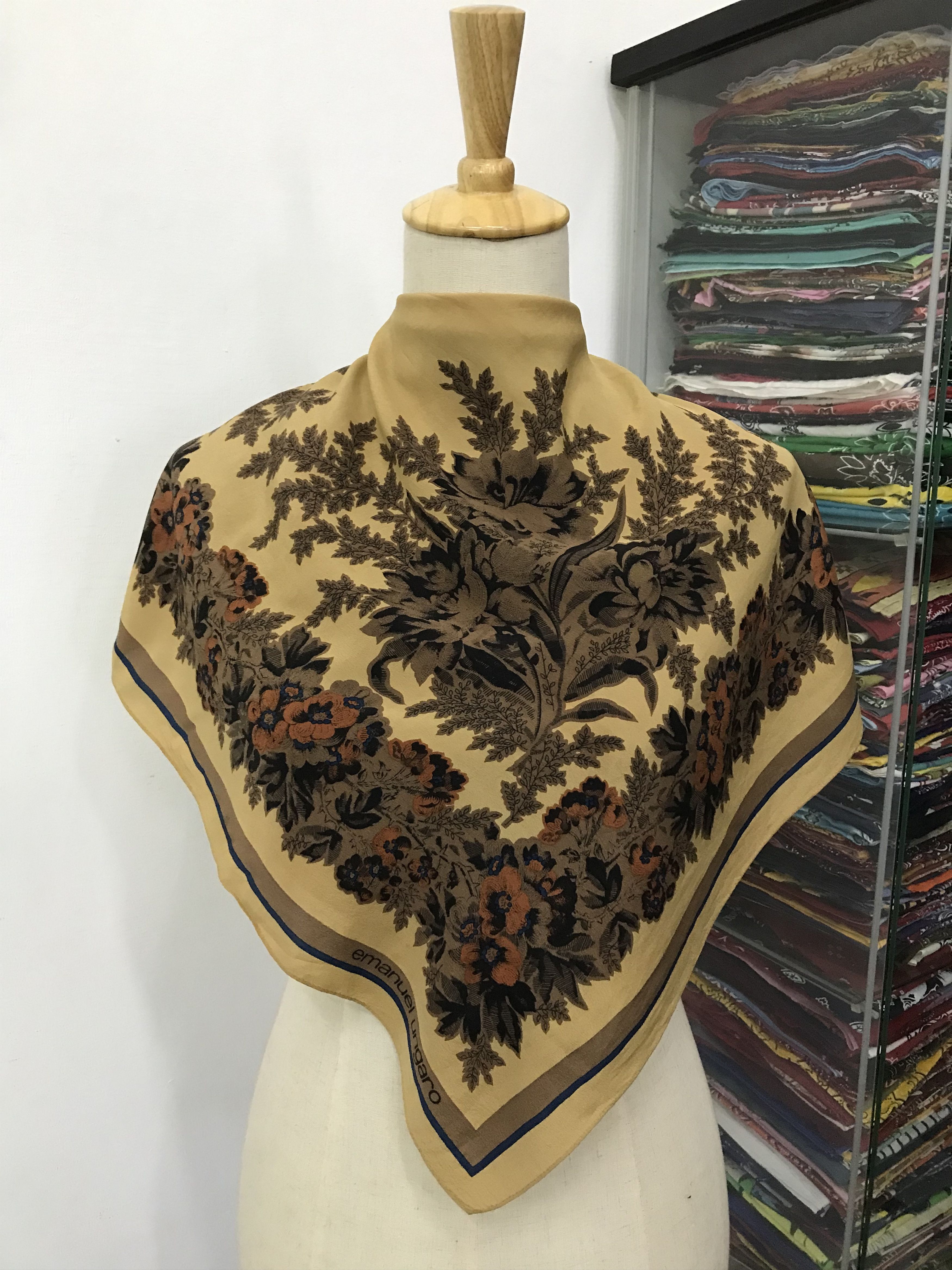 Emanuel Ungaro Vintage Emanuel Ungaro Silk Scarf Size ONE SIZE - 1 Thumbnail