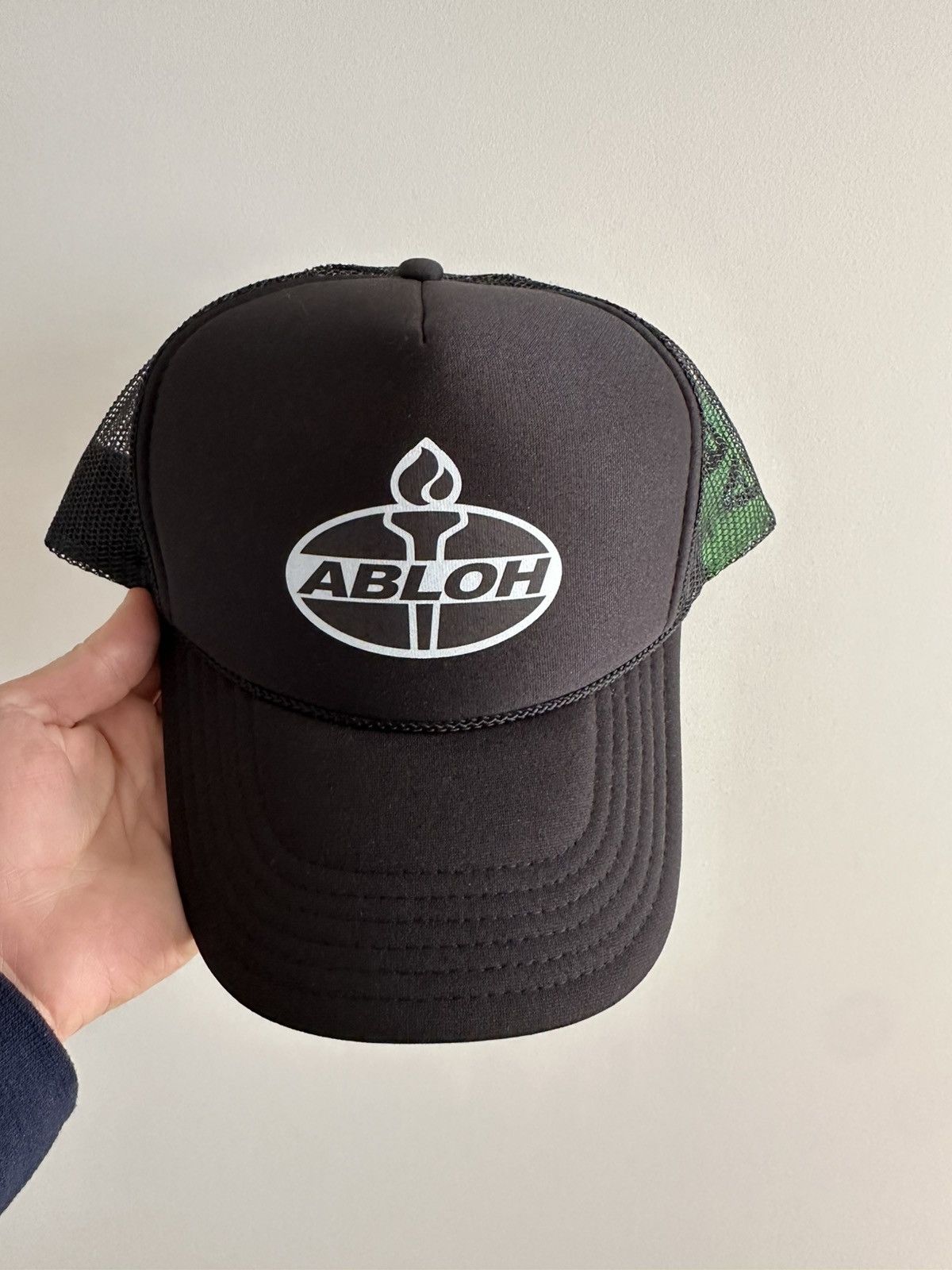 Virgil Abloh Virgil Abloh Brooklyn Museum Trucker Hat Size ONE SIZE - 1 Thumbnail