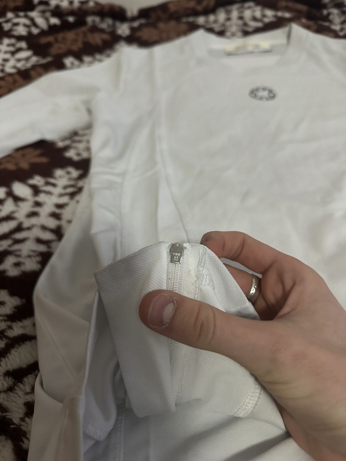 1017 ALYX 9SM Alyx Dirty OffWhite long sleeve Size US L / EU 52-54 / 3 - 7 Thumbnail