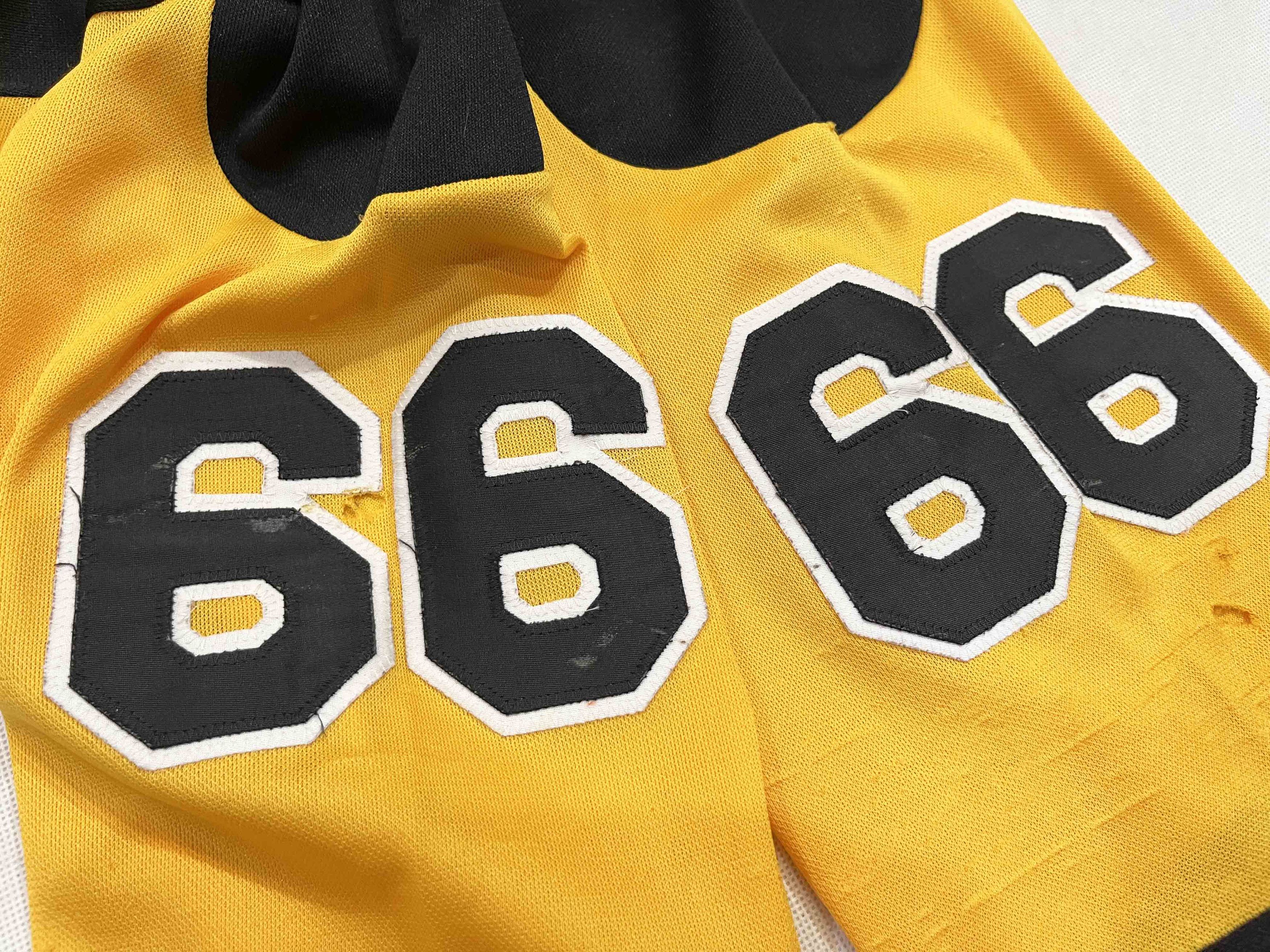 Ccm × NHL × Vintage Vintage CCM Pittsburgh Penguins LEMIEUX NHL Hockey Jersey Size US L / EU 52-54 / 3 - 5 Thumbnail