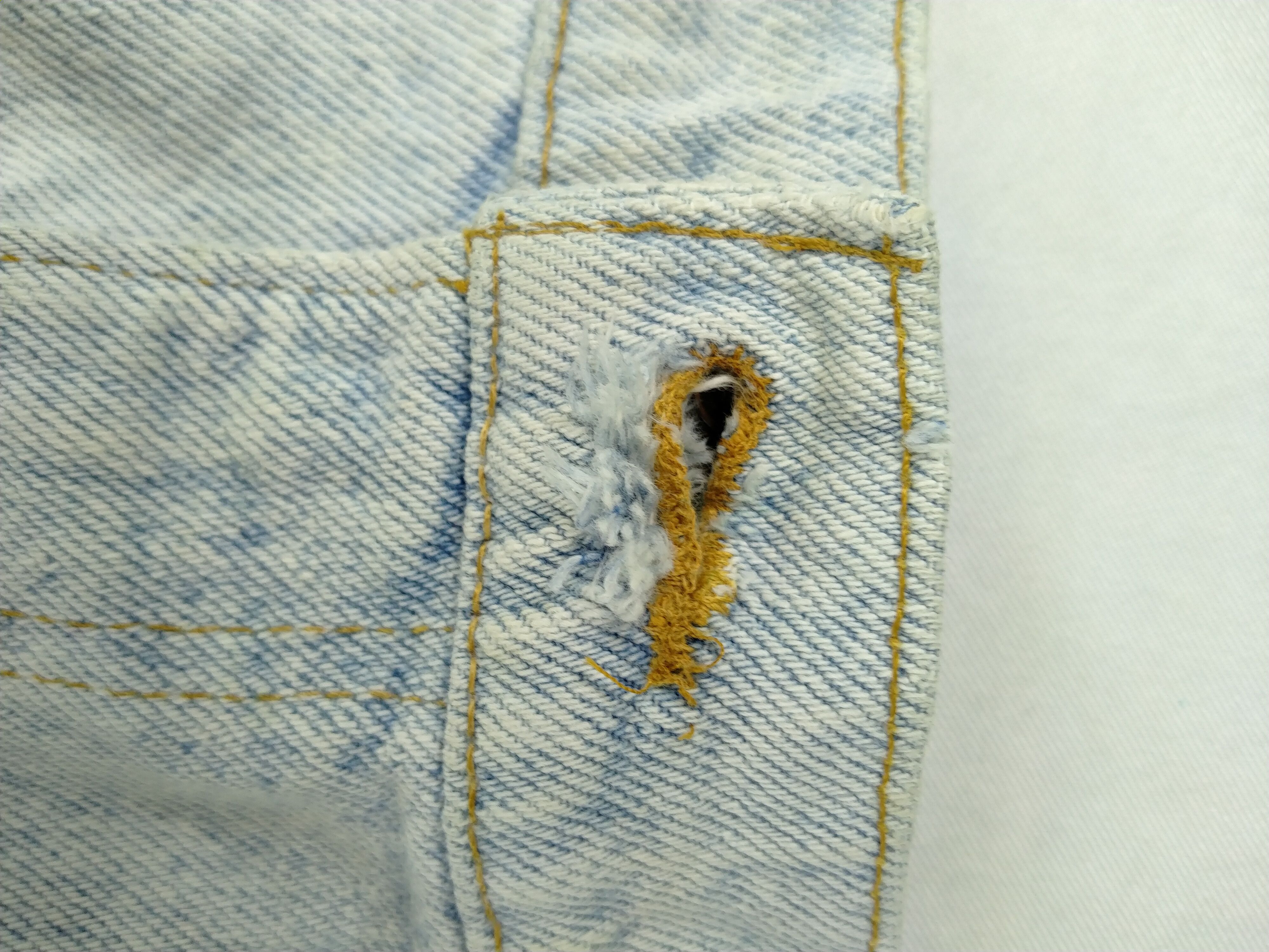 Japanese Brand Light Wash Vintage Levi's 505 USA Denim 35 x 32.5 -JN591 Size US 36 / EU 52 - 8 Thumbnail