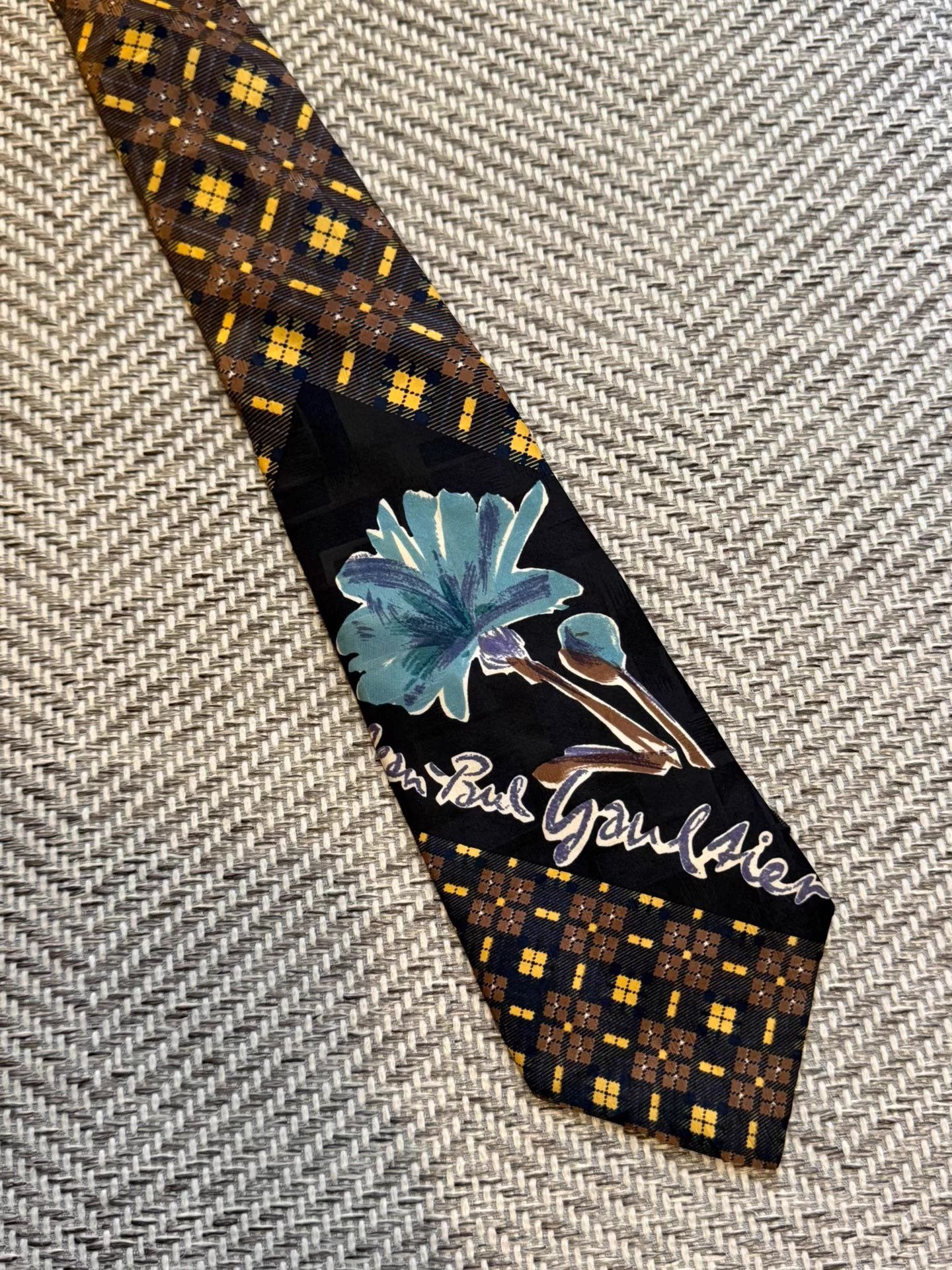 Jean Paul Gaultier Jean Paul Gaultier Patchwork Floral & Signature Tie K24 Size ONE SIZE - 2 Thumbnail