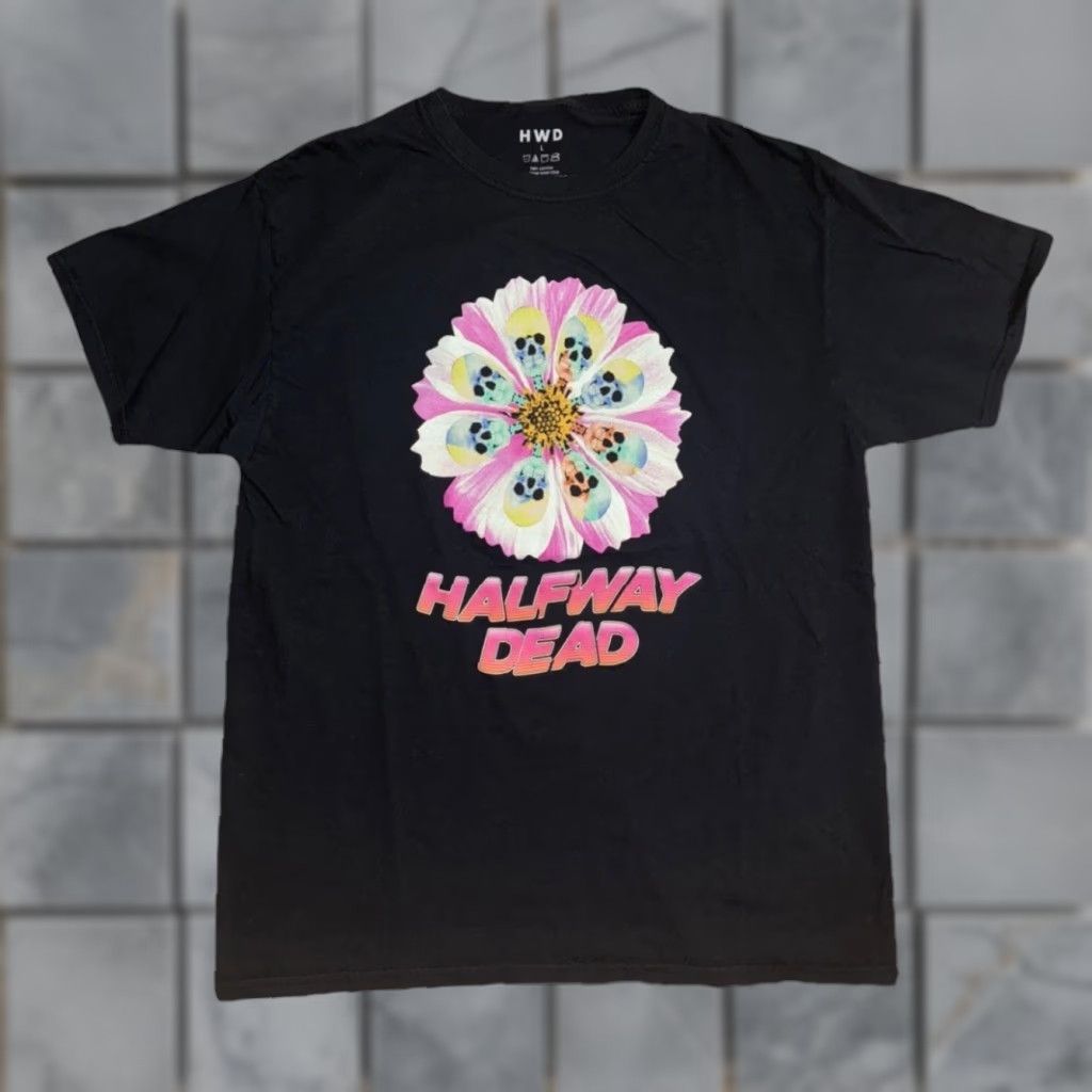 Vintage Halfway Dead T-Shirt Graphic Skull Flower Black Men’s Large (20x28) Streetwear Size US L / EU 52-54 / 3 - 1 Thumbnail