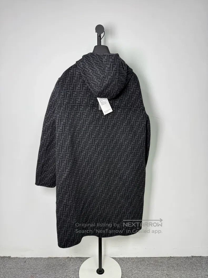 Fendi Fendi All-over print long coat Size US L / EU 52-54 / 3 - 2 Thumbnail