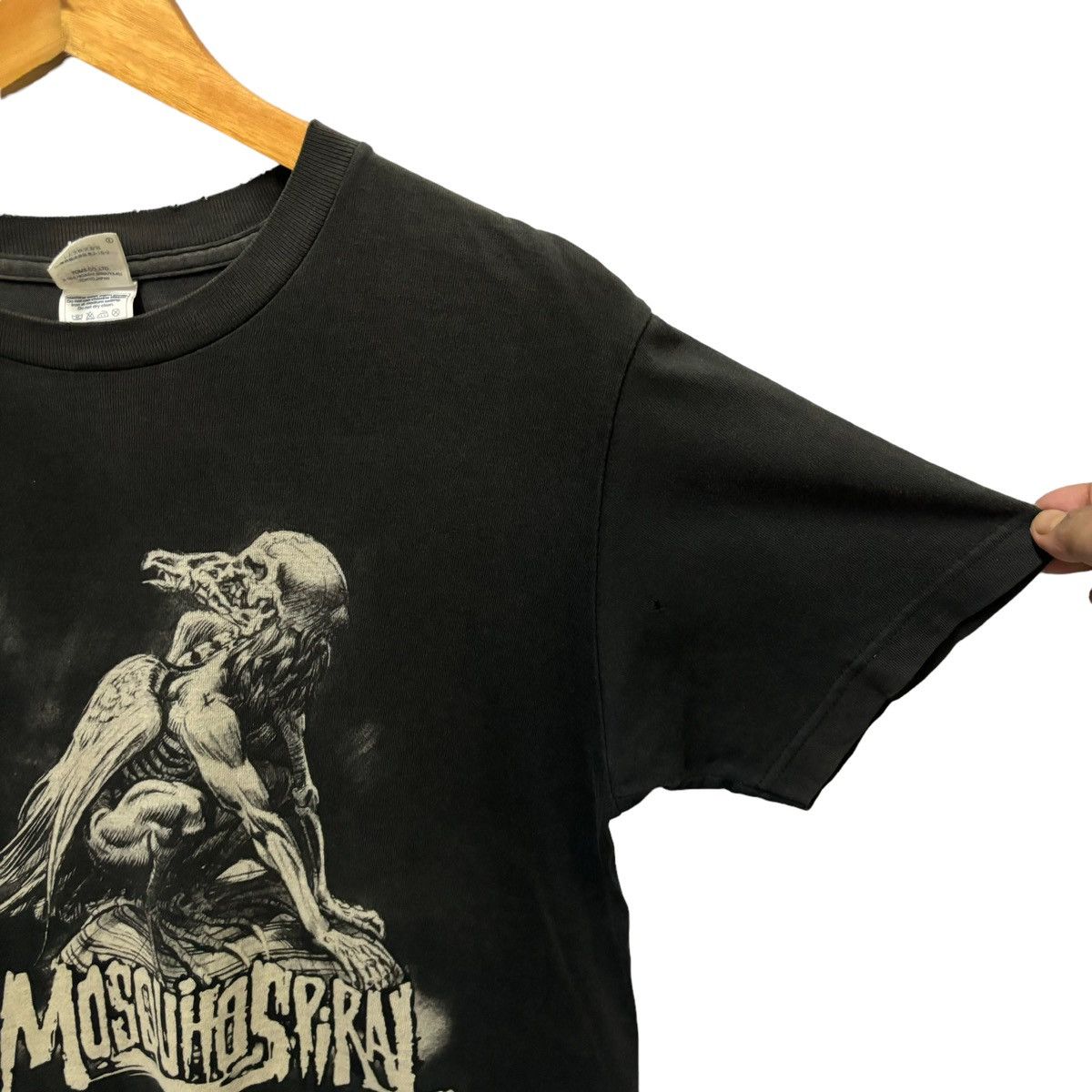 If Six Was Nine × Other × Vintage Vintage MOSQUHOSPIRAL Graphic Tshirt Disstress Size US M / EU 48-50 / 2 - 4 Thumbnail