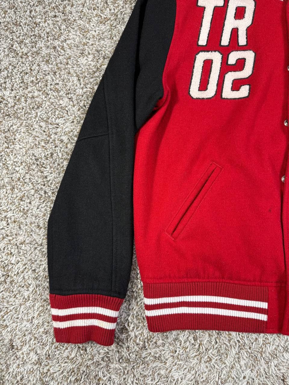 True Religion Vintage True Religion Snap Front Red Varsity Jacket Size US M / EU 48-50 / 2 - 5 Thumbnail