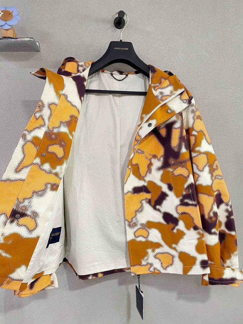 Louis Vuitton Louis Vuitton Campfire Series Map Print Jacket 2503-Nextarr Size US M / EU 48-50 / 2 - 4 Thumbnail