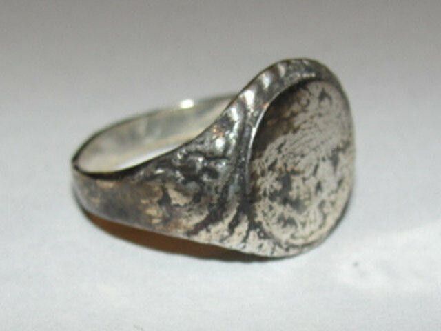 Designer Small Round Antiqued Sterling Silver Signet Ring Size ONE SIZE - 2 Thumbnail