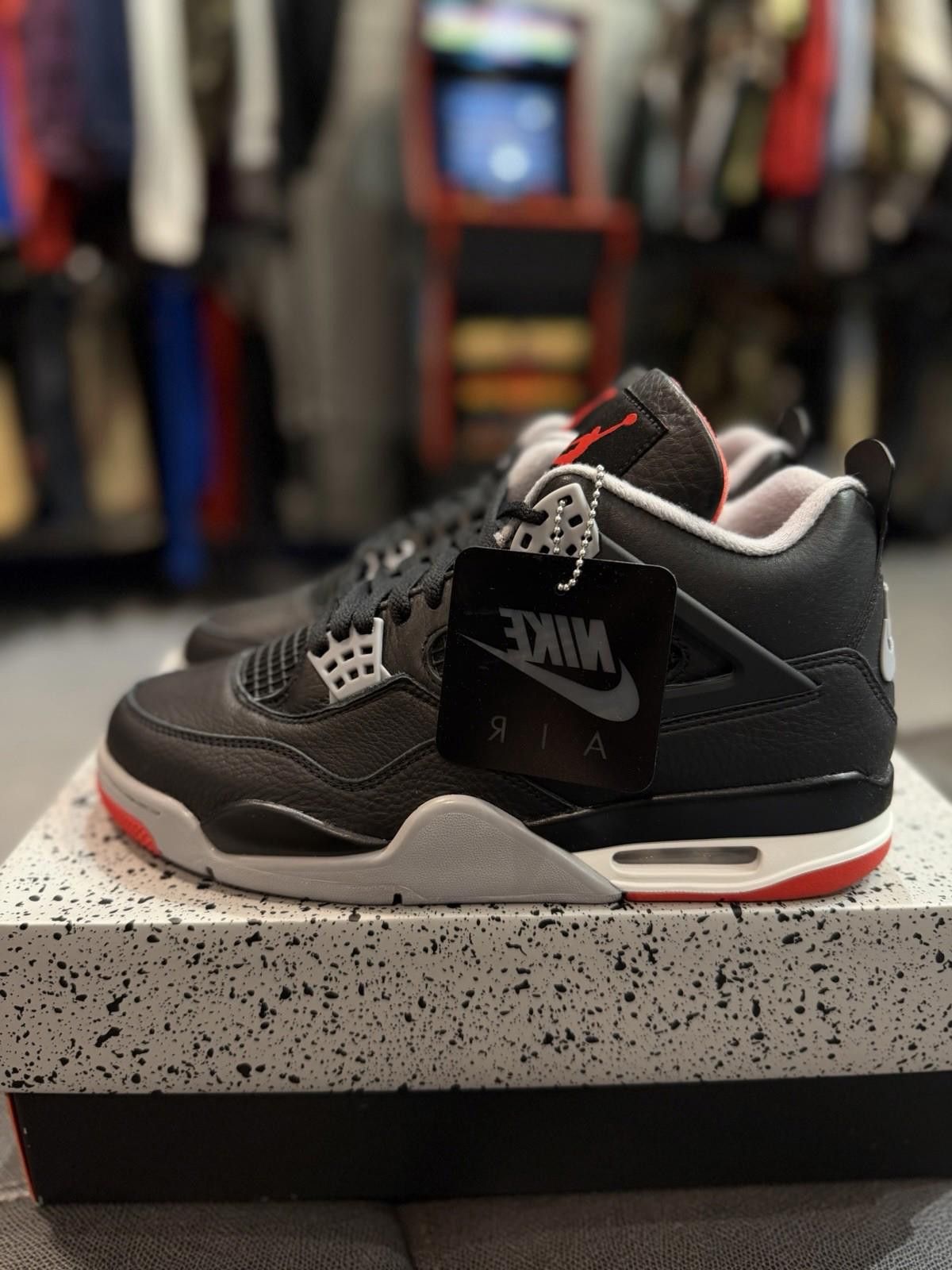 Jordan Brand Size 9 - Air Jordan 4 Men's Retro Bred Reimagined 2024 Size US 9 / EU 42 - 3 Thumbnail