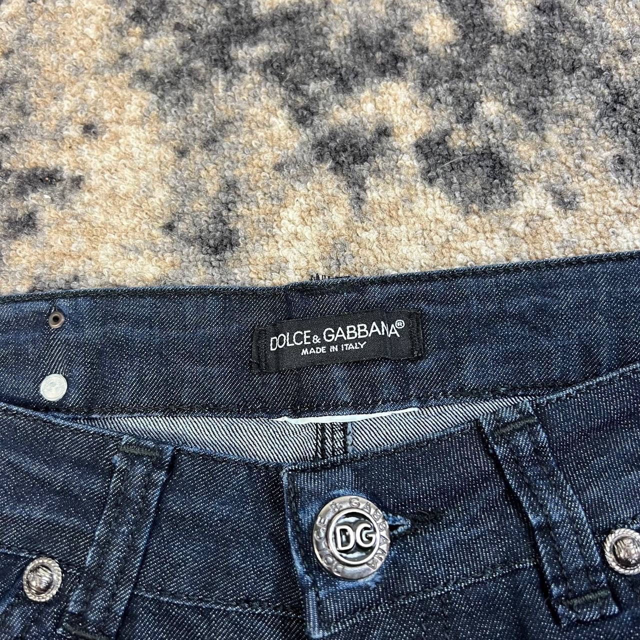 Dolce & Gabbana Dolce & Gabbana Luxury Mini Logo Denim Shorts Size 28" / US 6 / IT 42 - 6 Thumbnail