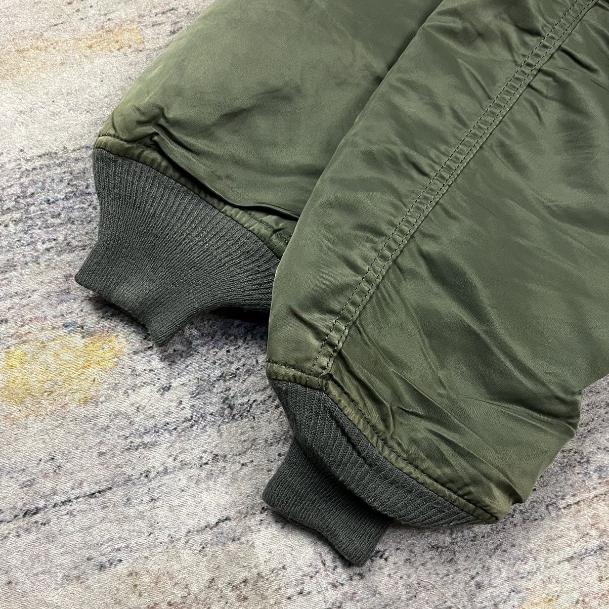 Alpha Industries Vintage Alpha Industries Ma-1 bomber jacket Size US S / EU 44-46 / 1 - 6 Thumbnail