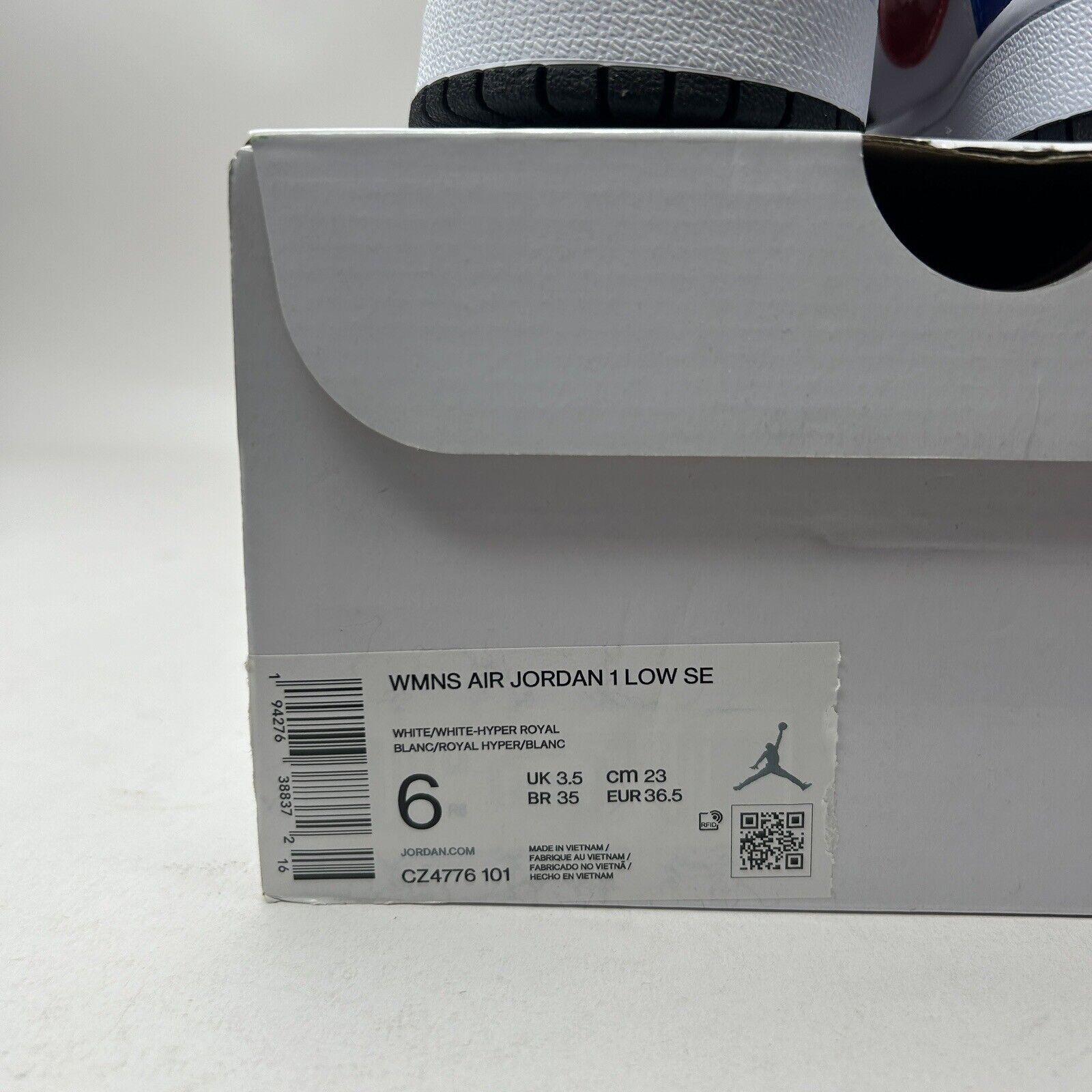 Nike Nike Air Jordan 1 Low SE “Black Toe Multi-Color” 2023 Size US 6 / IT 36 - 5 Thumbnail