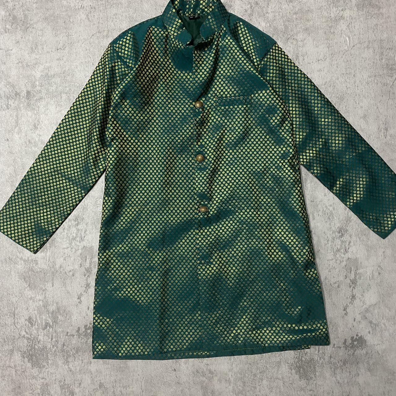 Other Green and gold Indian kurta with gold buttons #festivalvibes Size ONE SIZE - 1 Thumbnail