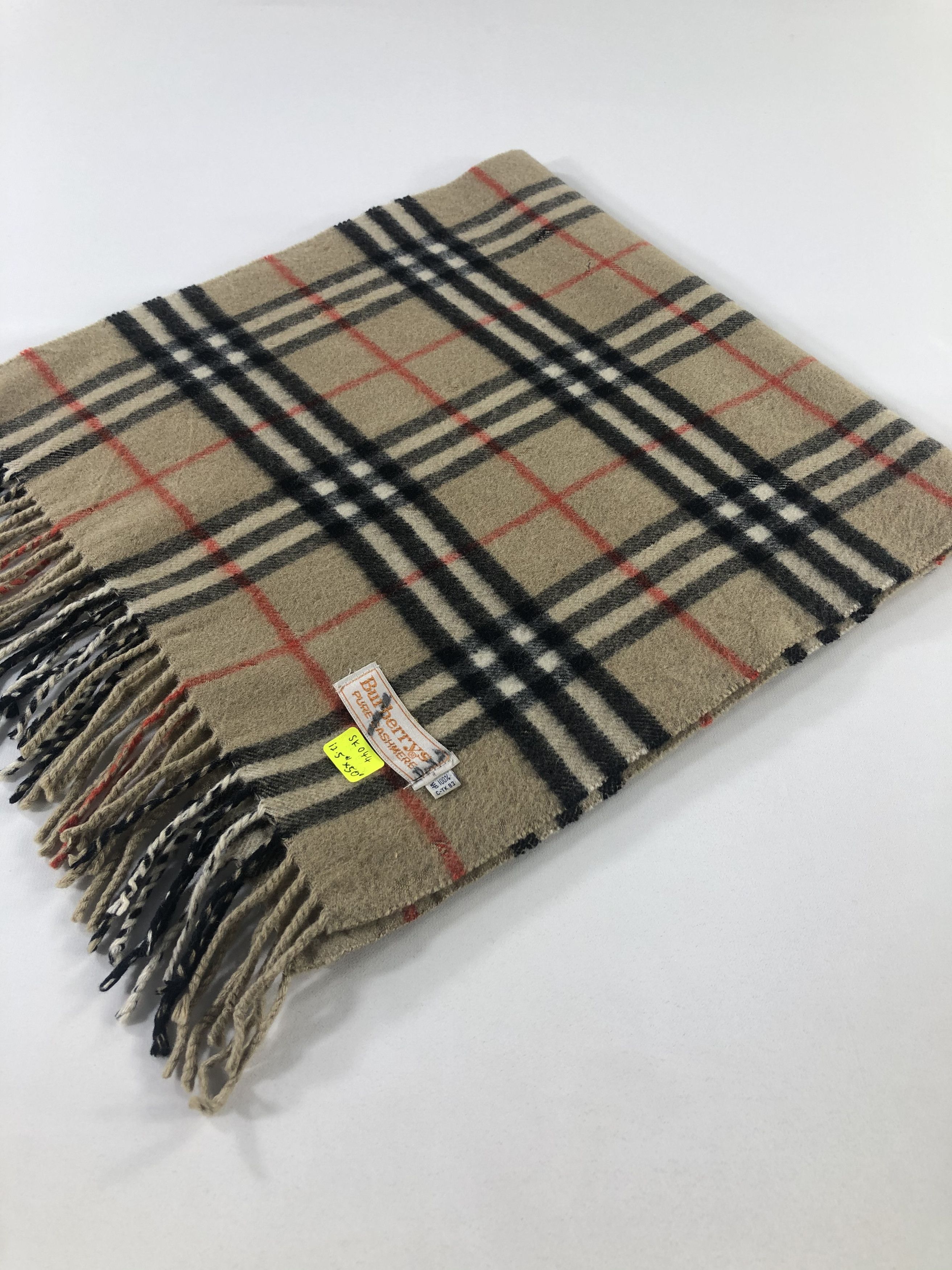 Burberry Burberrys Pure Cashmere Scarf / Muffler / Neckwear Size ONE SIZE - 5 Thumbnail
