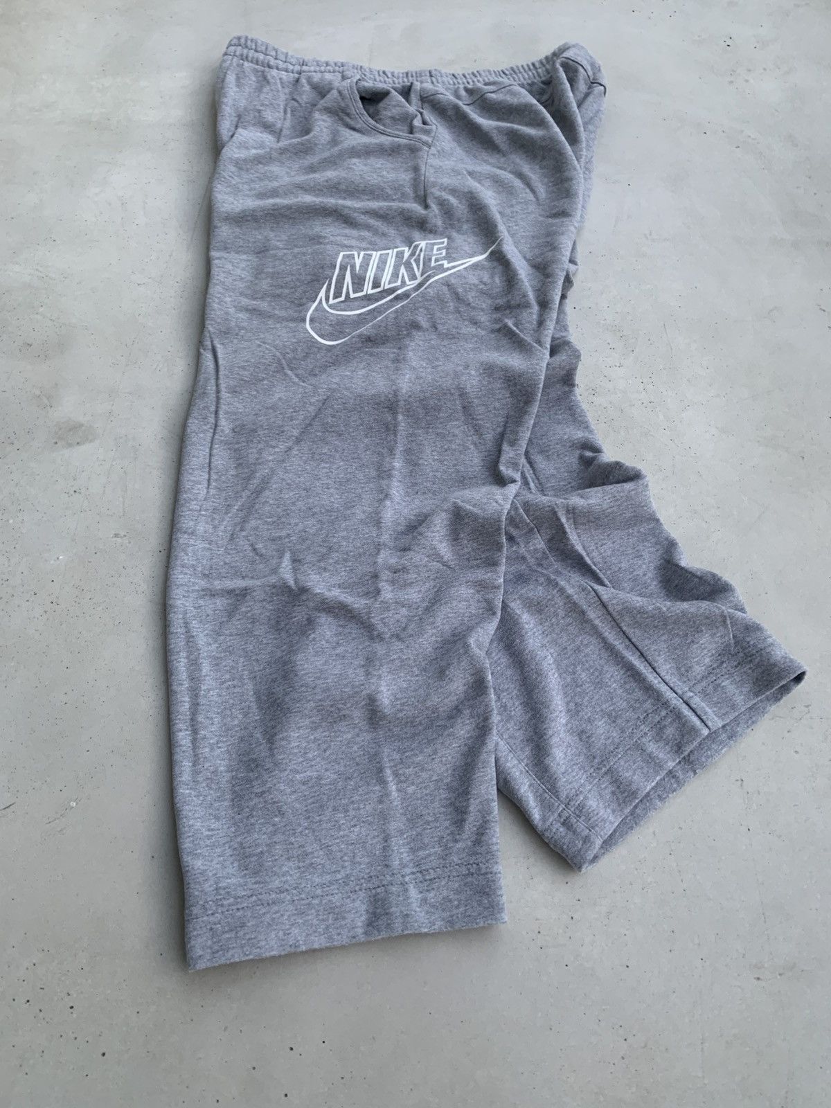 Nike Nike Sweatpants Vintage Baggy Fit Sk8 Style Streetwear Size US 34 / EU 50 - 3 Thumbnail