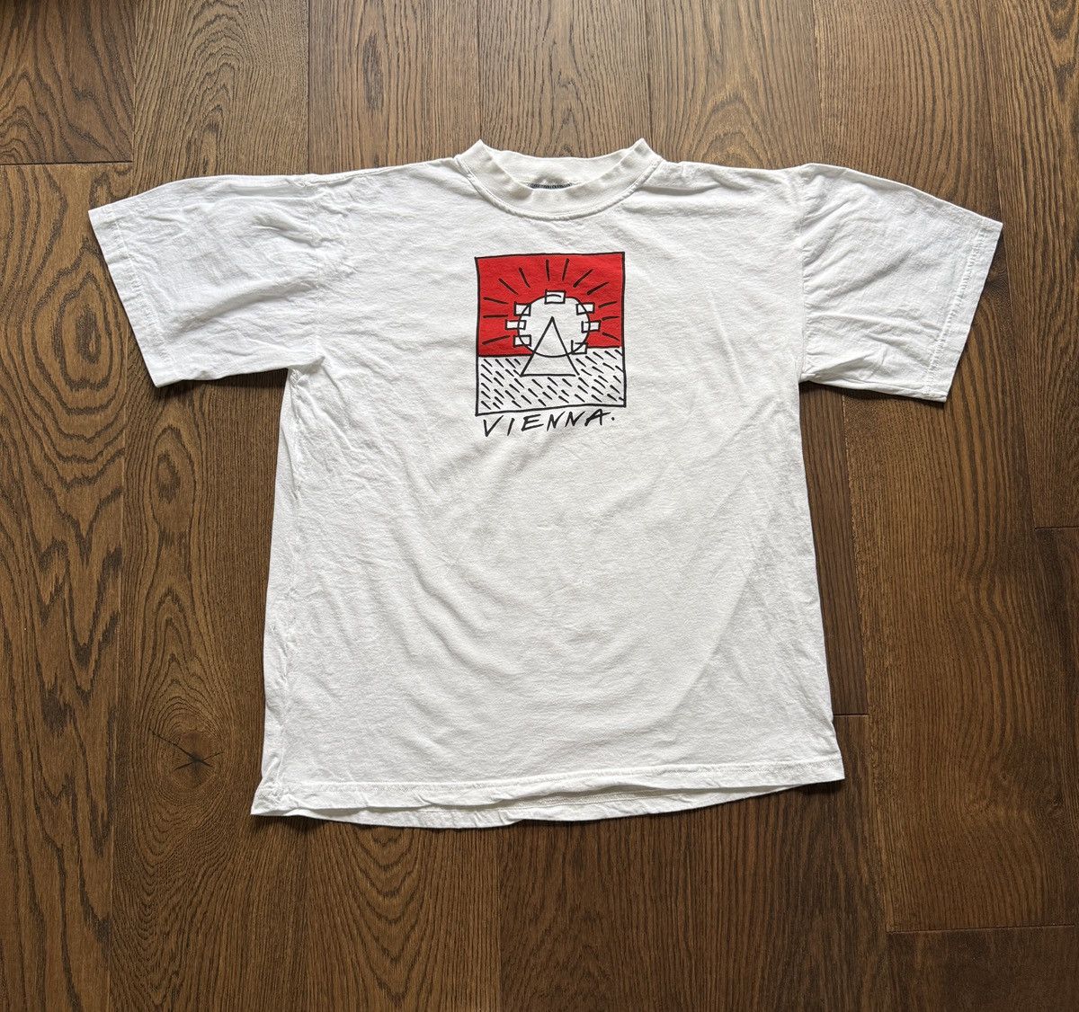 Vintage Vintage 90s Vienna Pyramid Art Keith Haring Style Tee Size US XL / EU 56 / 4 - 1 Thumbnail