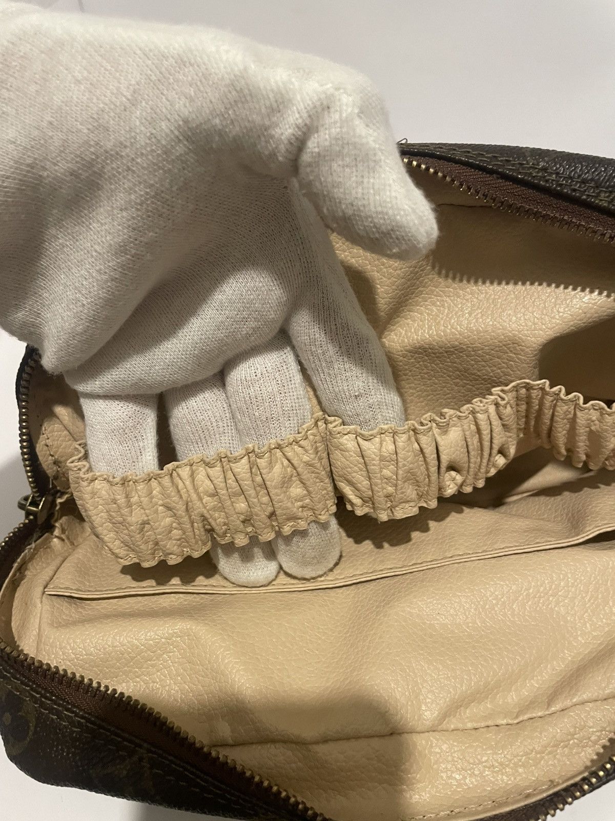 Louis Vuitton Louis Vuitton Trousse Toilette 23 Interno Beige Size ONE SIZE - 20 Thumbnail