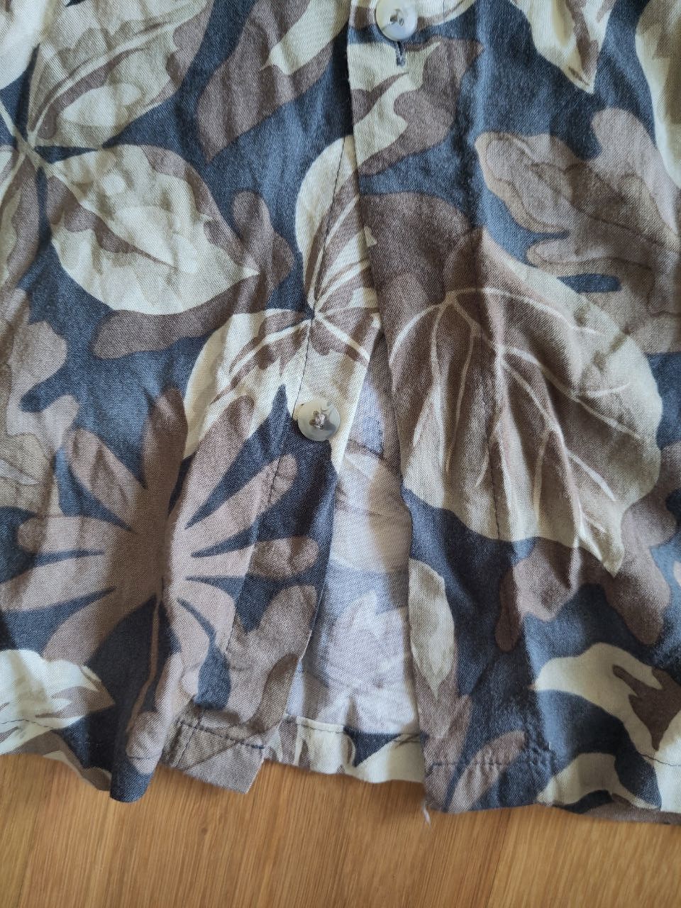 Pierre Cardin Earth tones Hawaiian / Aloha shirt Size US XL / EU 56 / 4 - 9 Thumbnail