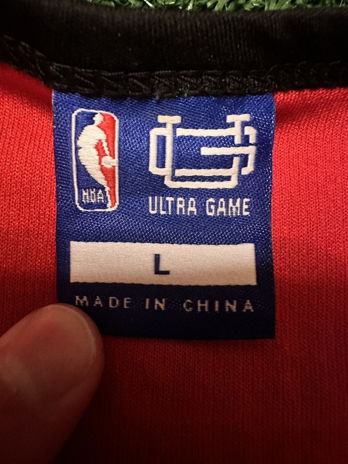 NBA Vintage Y2K NBA Chicago Bulls Basketball Jersey Size L Size US L / EU 52-54 / 3 - 4 Thumbnail
